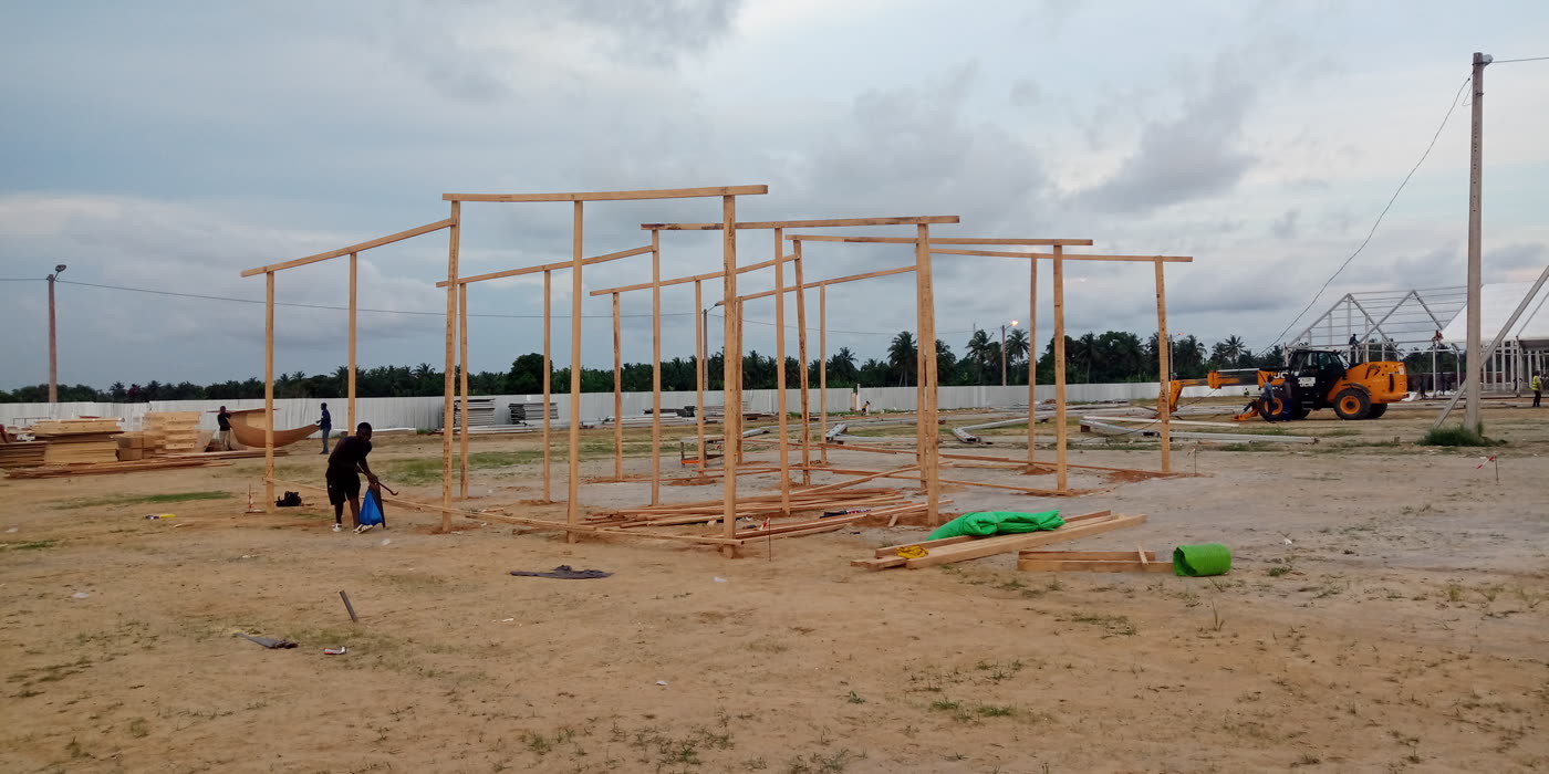 Serre en bois présentée au SARA 2019 (Serre Ivoire)